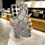 Geometric Soft Glossy Transparent Case With Solid Glitter Paper !!! 😍 - Image 2