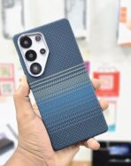 Original Luxo Life Redium Carbon Magsafe Case - Image 7